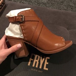 Frye Dani Pickstitch Shield Bootie